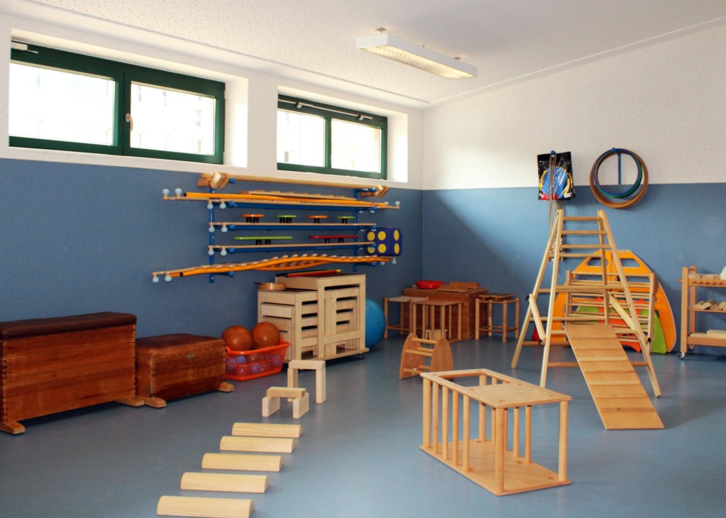 Kita-Knirpsenland_Sportraum_1 Haus